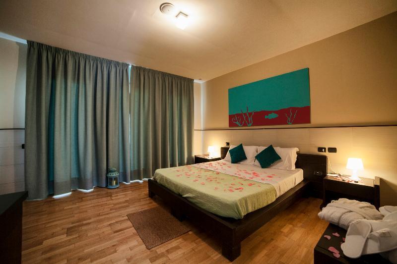 Plana Hotell Castel Volturno Exteriör bild